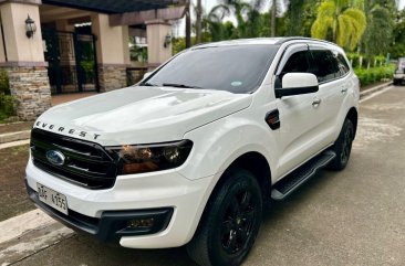 White Ford Everest 2017 for sale in Quezon City