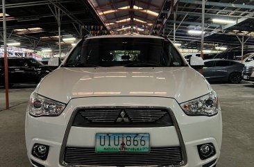 Selling White Mitsubishi Asx 2012 in Pasig