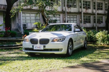 Selling White Bmw 730i 2011 in Quezon City
