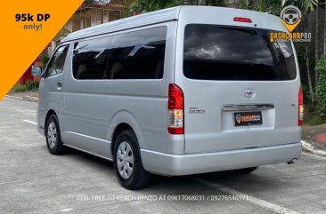 Sell White 2017 Toyota Grandia in Manila