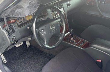 White Mercedes-Benz E-Class 2001 for sale in Automatic