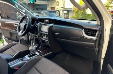 White Toyota Fortuner 2019 for sale in Manila