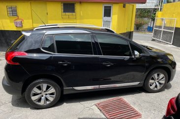 Selling White Peugeot 2008 2017 in Mandaluyong