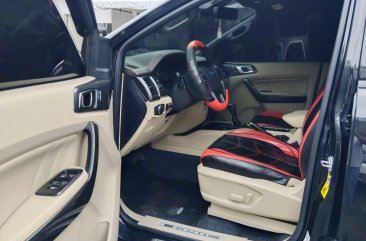 White Ford Everest 2015 for sale in 