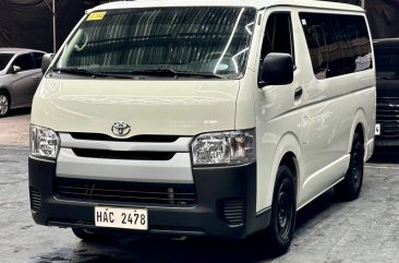 White Toyota Hiace 2022 for sale in Parañaque