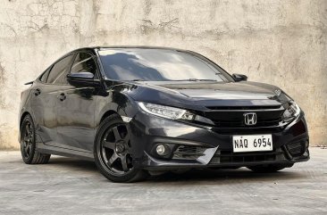 White Honda Civic 2018 for sale in Marikina