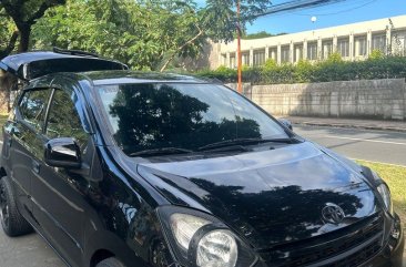 White Toyota Wigo 2016 for sale in Pasay