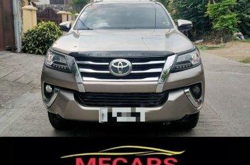 White Toyota Fortuner 2018 for sale in Automatic