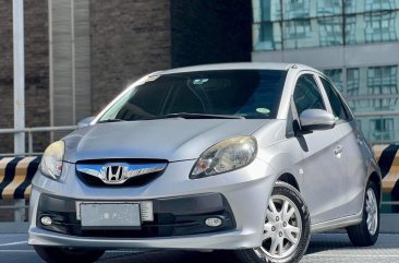 Selling White Honda Brio 2016 in Makati