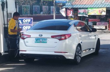 Selling White Kia Panoramic 2013 in Taytay