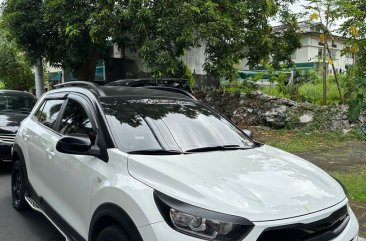 Sell White 2023 Kia Stonic in Quezon City