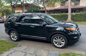 White Ford Explorer 2014 for sale in Automatic