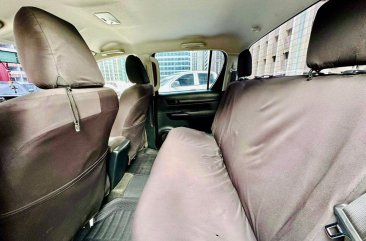 White Toyota Hilux 2019 for sale in Makati