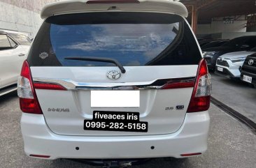 White Toyota Innova 2015 for sale in Automatic