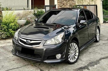 White Subaru Legacy 2011 for sale in 
