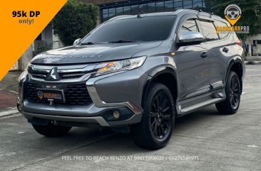 Selling White Mitsubishi Montero sport 2017 in Manila