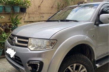 White Mitsubishi Montero 2015 for sale in Mandaluyong