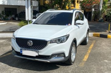 Selling Green Mg Zs 2019 in Quezon City