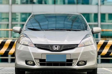 Sell White 2012 Honda Jazz in Makati