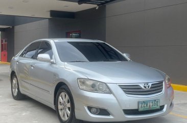 White Toyota Camry 2007 for sale in Angono