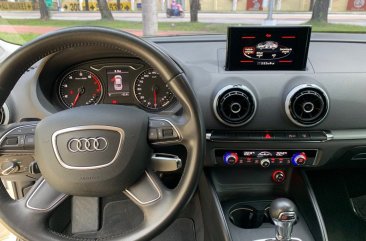 White Audi A3 2023 for sale in Automatic