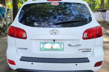 Sell White 2008 Hyundai Santa Fe in Quezon City