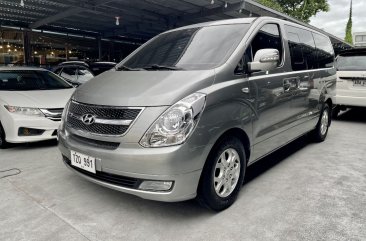 Sell White 2012 Hyundai Grand starex in Las Piñas