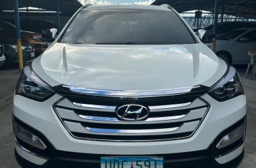 Sell White 2013 Hyundai Santa Fe in Parañaque