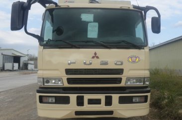 Selling White Mitsubishi Fuso 2021 in Subic