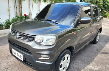 Sell Bronze 2021 Suzuki S-Presso in Quezon City