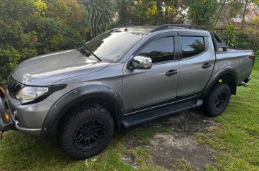 Sell White 2018 Mitsubishi Strada in Taguig