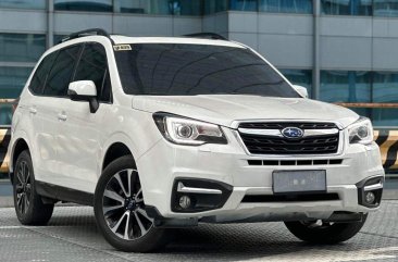 White Subaru Forester 2018 for sale in 