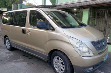 White Hyundai Grand starex 2009 for sale in Automatic