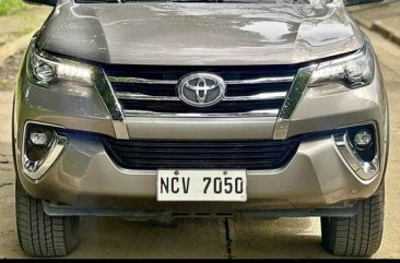 Sell White 2019 Toyota Fortuner in Pasay