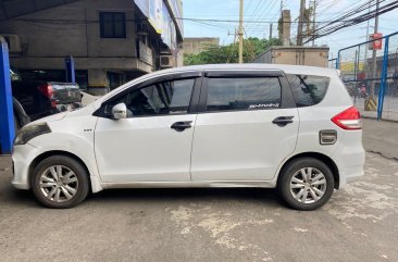 Sell Pearl White 2017 Suzuki Ertiga in Valenzuela