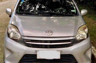 Selling Silver Toyota Wigo 2015 in Pasig