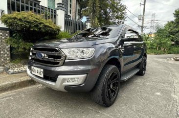 White Ford Everest 2017 for sale in Manila