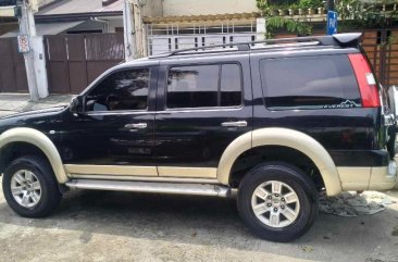 Selling White Ford Everest 2007 in Pasig