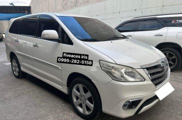 White Toyota Innova 2015 for sale in Automatic