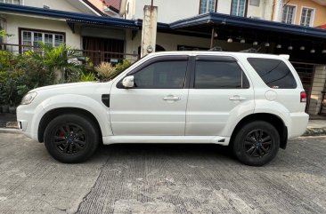 Sell White 2010 Ford Escape in Taguig