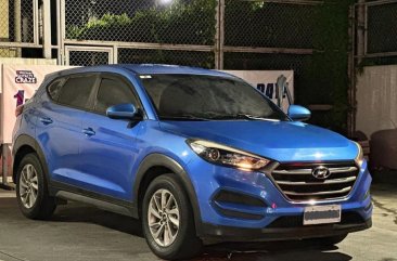 Selling White Hyundai Tucson 2016 in Bacoor