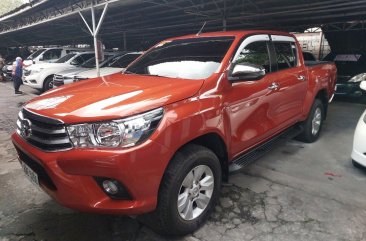 White Toyota Hilux 2016 for sale in Automatic