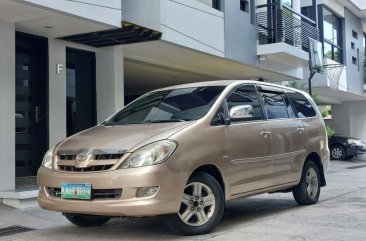 Sell White 2006 Toyota Avanza in Quezon City
