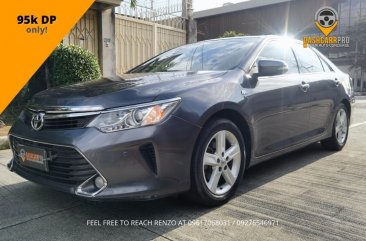 White Toyota Camry 2015 for sale in Manila