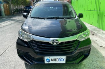 Selling White Toyota Avanza 2018 in Quezon City