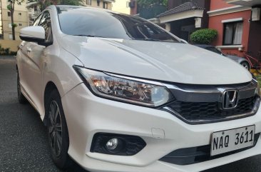 Selling White Toyota Super 2019 in Quezon City