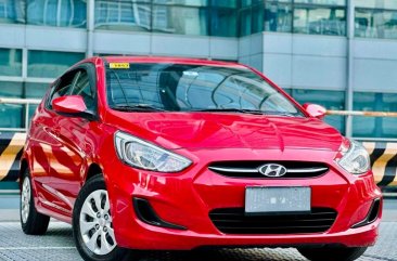 Sell White 2016 Hyundai Accent in Makati