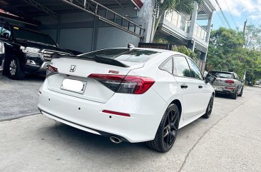 Selling White Honda Civic 2023 in Bacoor