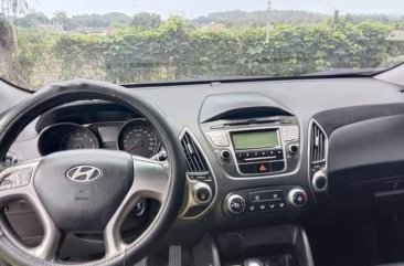 White Hyundai Tucson 2010 for sale in Automatic