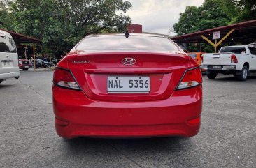 Selling White Hyundai Accent 2017 in Pasig